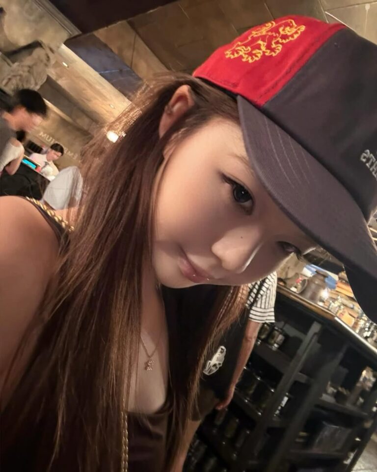 7738F2882DAA2F79