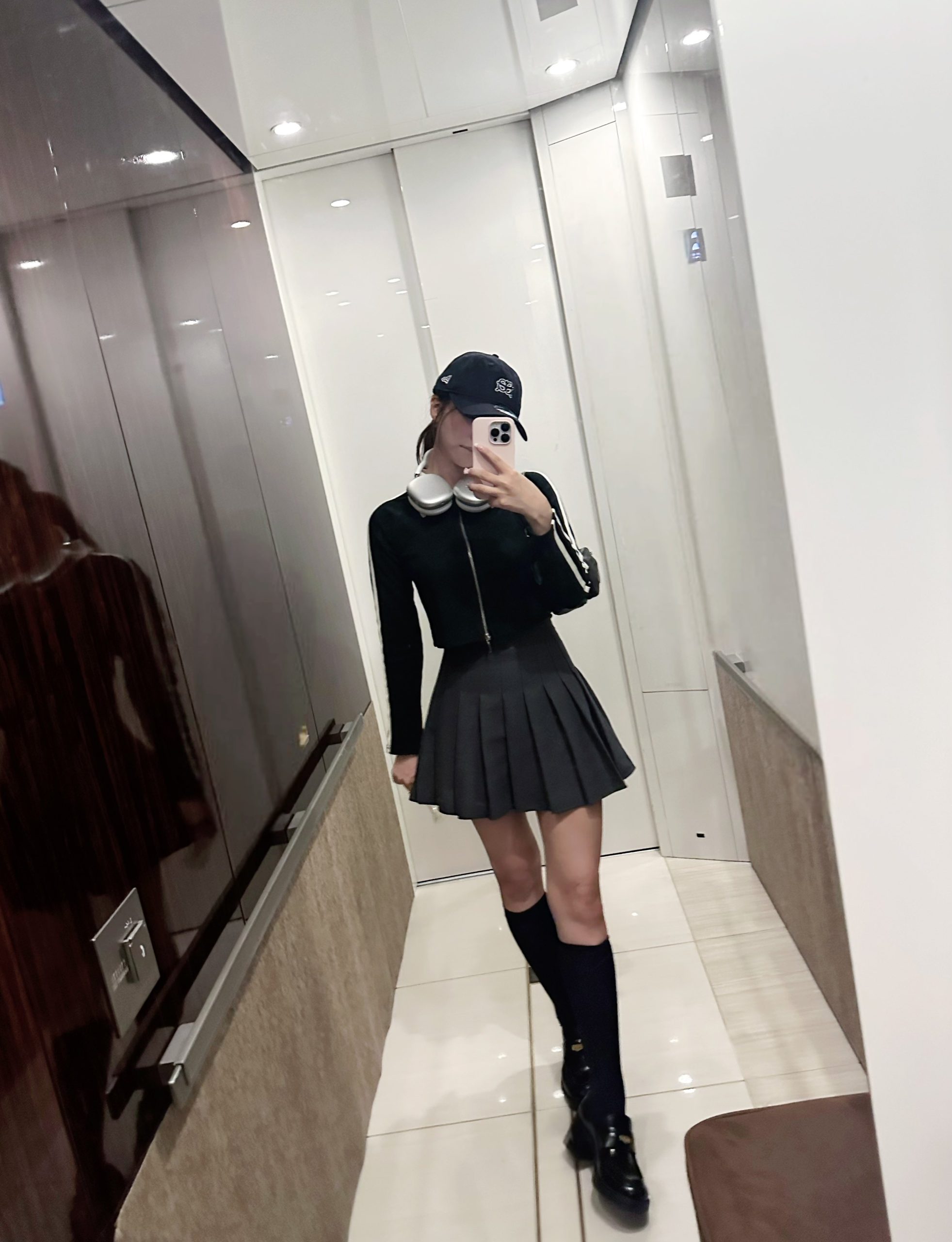 72E3867A6E66083E